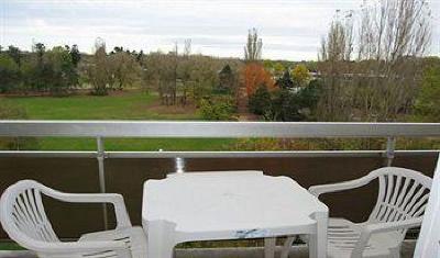 фото отеля Hotel Le Parc Rive Gauche Bellerive-sur-Allier