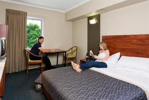 фото отеля Brisbane International Rocklea Motel