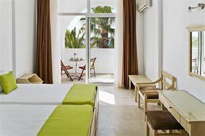фото отеля Hotel Makarios