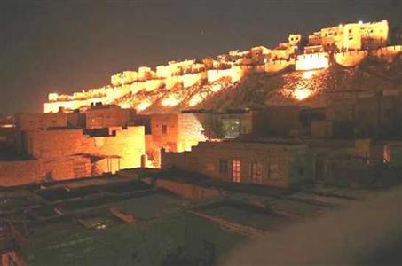 фото отеля Jaisalmer Desert Haveli Guest House