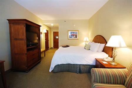 фото отеля Hampton Inn & Suites Charleston / West Ashley