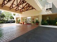 Hampton Inn & Suites Charleston / West Ashley