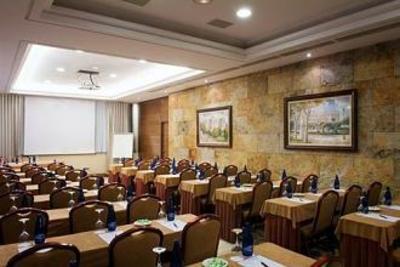 фото отеля Plaza de Santiago Hotel