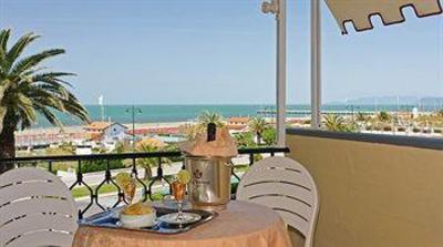 фото отеля Hotel Atlantico Forte dei Marmi