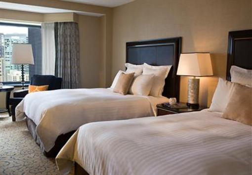 фото отеля Renaissance Chicago Hotel