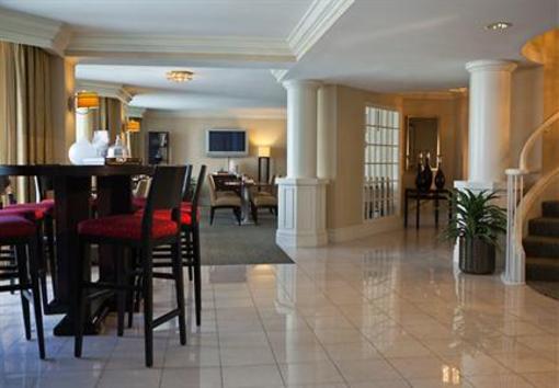 фото отеля Renaissance Chicago Hotel