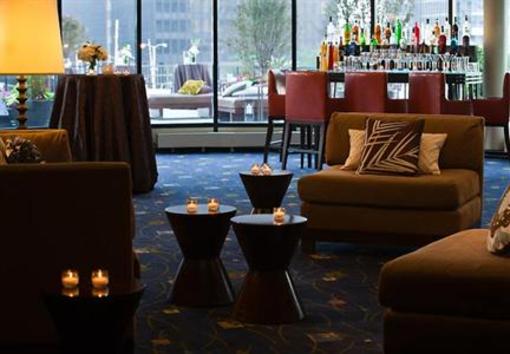 фото отеля Renaissance Chicago Hotel