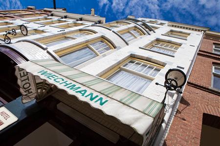 фото отеля Amsterdam Wiechmann Hotel