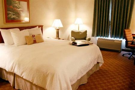 фото отеля Hampton Inn and Suites Leesburg