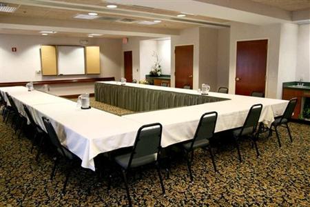 фото отеля Hampton Inn and Suites Leesburg