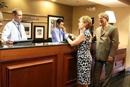фото отеля Hampton Inn and Suites Leesburg