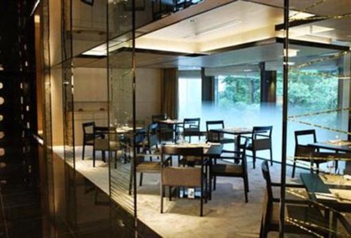 фото отеля ANA Crowne Plaza Osaka