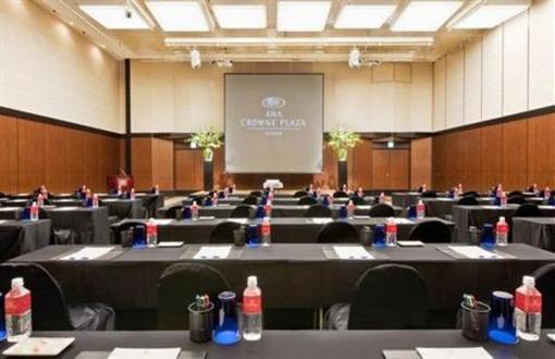 фото отеля ANA Crowne Plaza Osaka