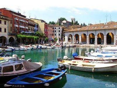 фото отеля Hotel Aurora Desenzano del Garda