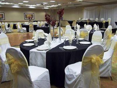 фото отеля Comfort Suites Rapid City