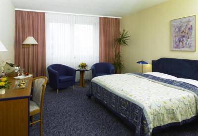 фото отеля Grand City Hotel Berlin East
