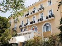 Pentelikon Hotel