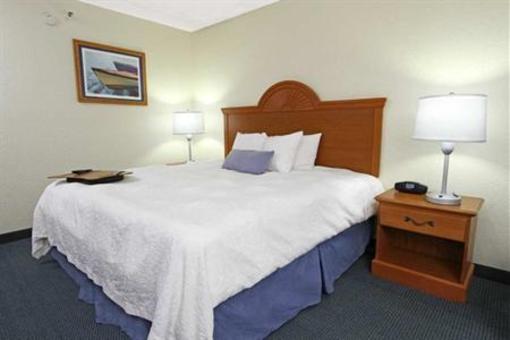 фото отеля Hampton Inn Morehead City