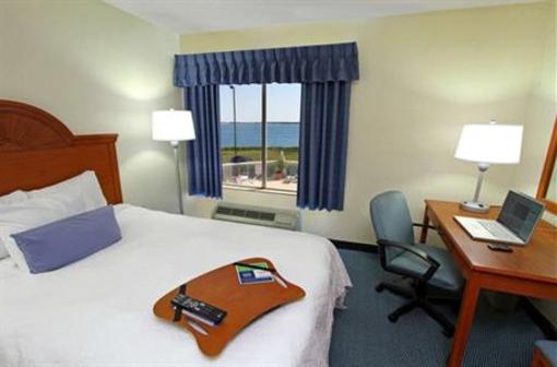 фото отеля Hampton Inn Morehead City