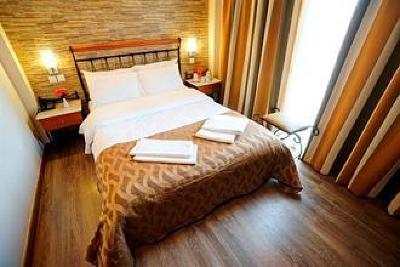 фото отеля Argo Hotel Piraeus