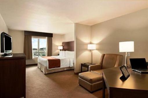 фото отеля BEST WESTERN PLUS Dartmouth Hotel & Suites