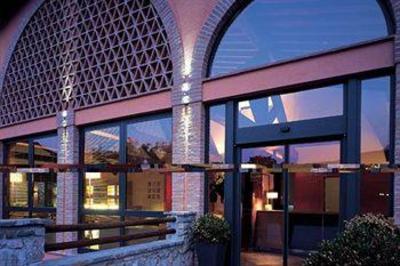 фото отеля Meridiana Country Hotel