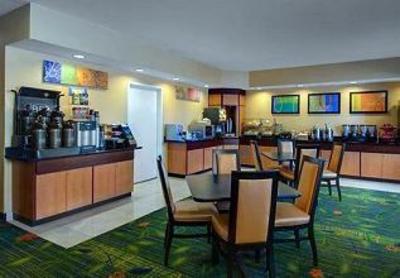 фото отеля Fairfield Inn Denver Airport
