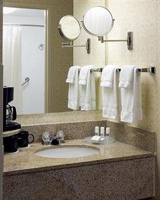 фото отеля Four Points by Sheraton San Francisco Bay Bridge