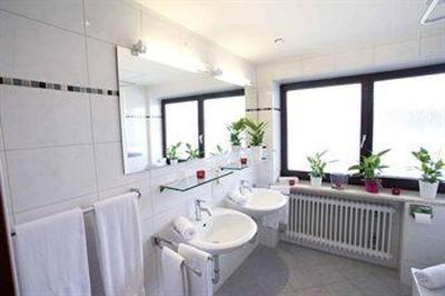 фото отеля Hotel Am Hopfensee