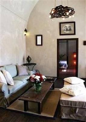 фото отеля Villas And Mansions Of Santorini Imerovigli