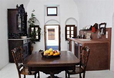 фото отеля Villas And Mansions Of Santorini Imerovigli