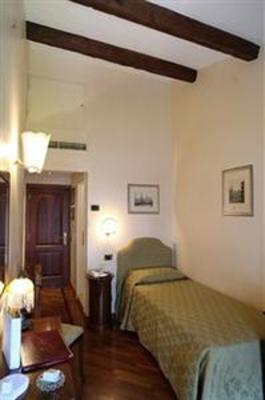 фото отеля Pensione Accademia Hotel Venice