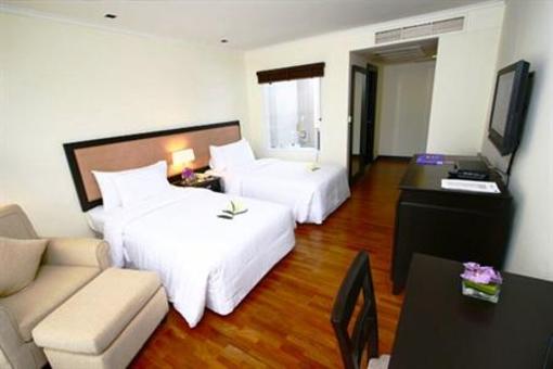 фото отеля Bandara Suites Silom Bangkok