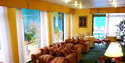 фото отеля Hotel Alcala del Rio