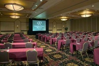 фото отеля Doubletree Hotel Denver