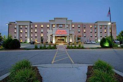 фото отеля Hampton Inn & Suites West Bend