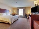 фото отеля Hampton Inn & Suites West Bend