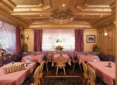 фото отеля Hotel Serena Selva di Val Gardena