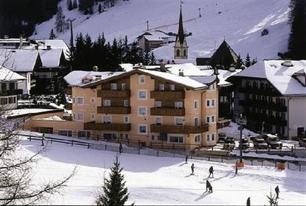 фото отеля Hotel Serena Selva di Val Gardena