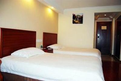 фото отеля Green Tree Inn(Nantong Rudong)