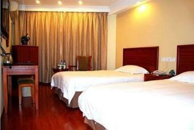 фото отеля Green Tree Inn(Nantong Rudong)