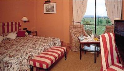 фото отеля Torremirona Golf & Spa Resort