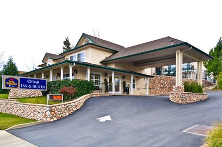 фото отеля BEST WESTERN PLUS Cedar Inn & Suites