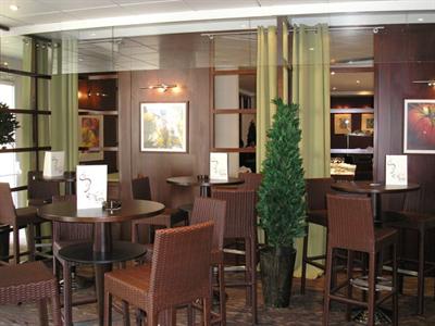 фото отеля Express By Holiday Inn Paris Charles De Gaulle Airport Roissy-en-France