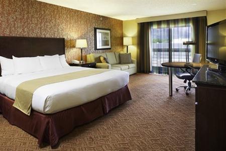 фото отеля Doubletree Hotel Colorado Springs World Arena