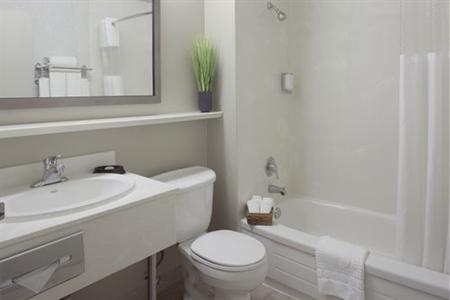 фото отеля Stay Inn Airport South Toronto