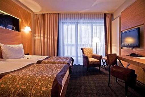 фото отеля Hotel Nosalowy Dwor
