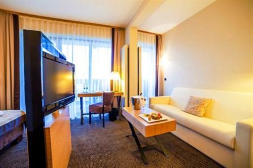фото отеля Hotel Nosalowy Dwor