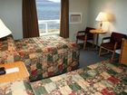фото отеля Shallow Bay Motel & Cabins Conference Centre