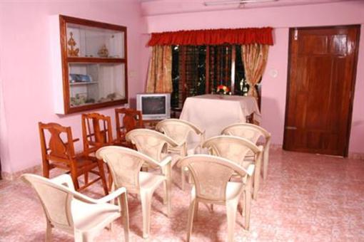 фото отеля Village Paradise Backwater Homestay